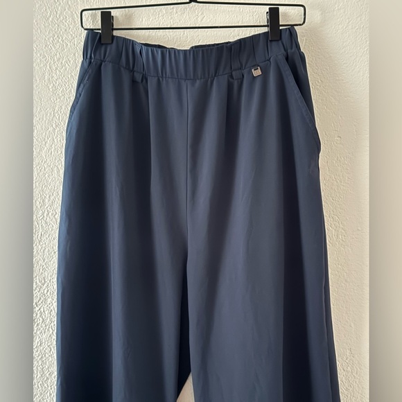 Helly Hansen Women's Siren Culotte Pants Wide Leg In Navy Size M - Picture 6 of 12